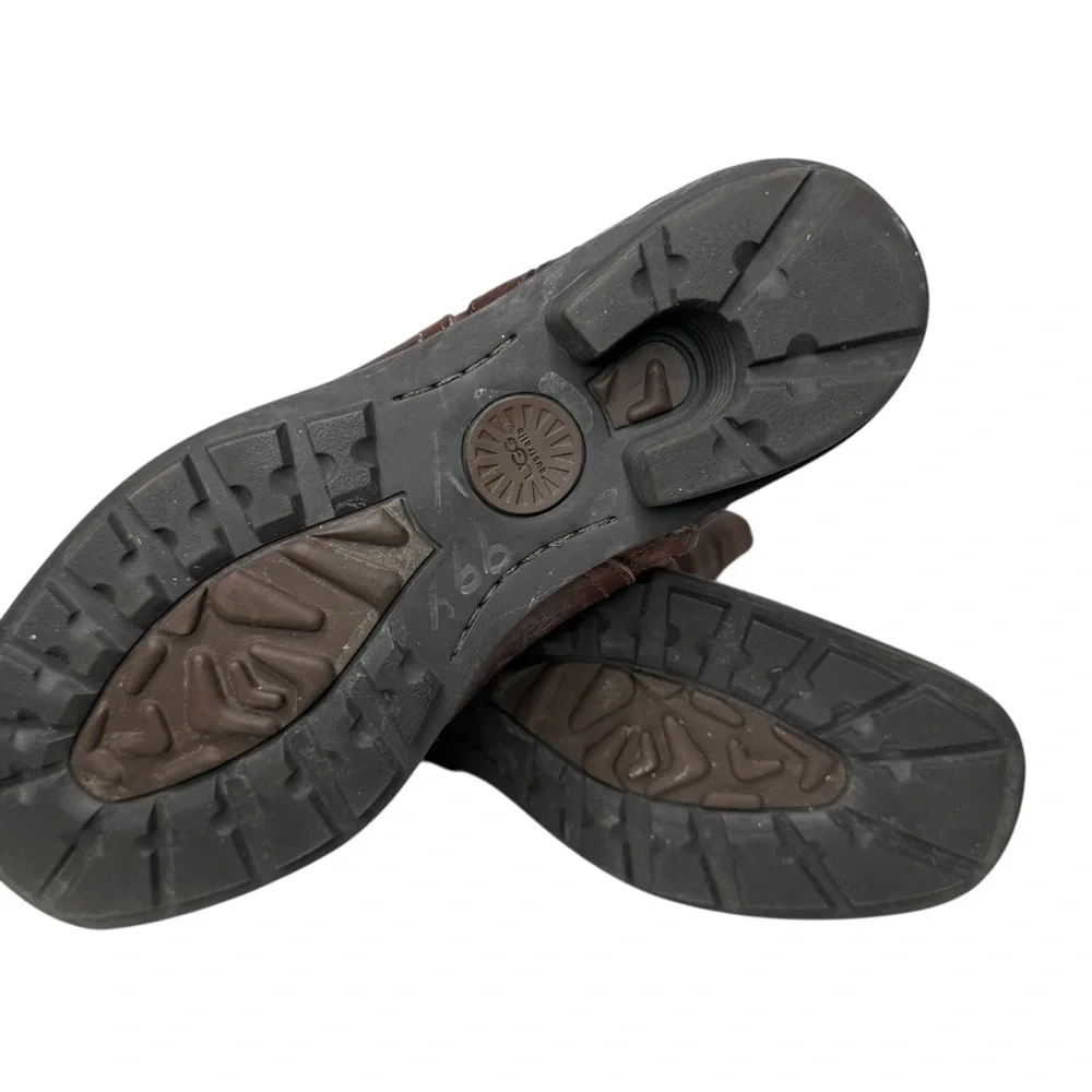 UGG australia 5745